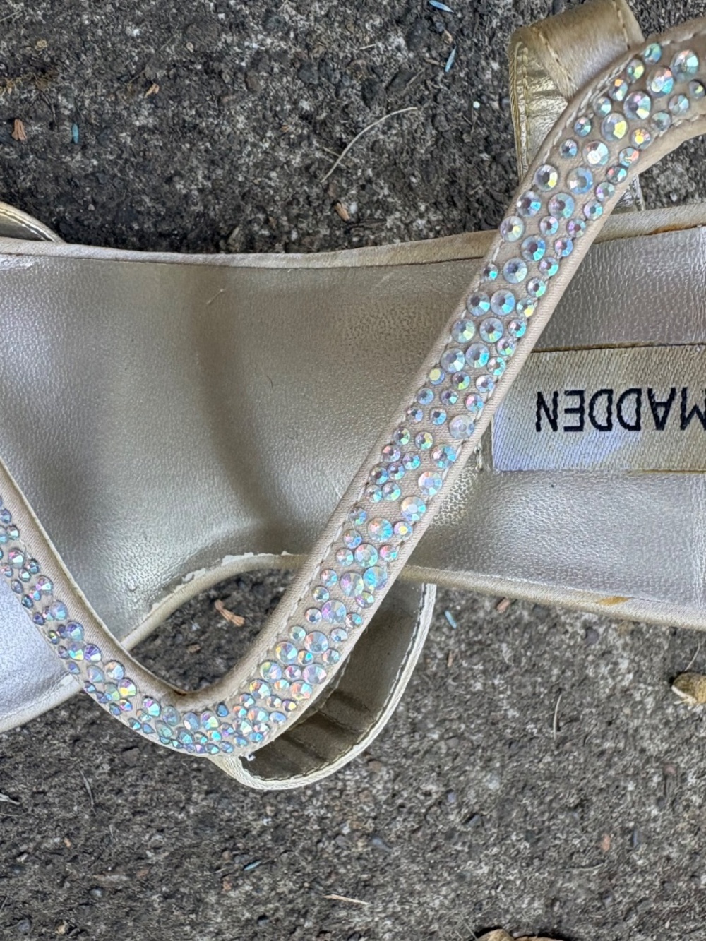 Heels - Picture 4 of 4